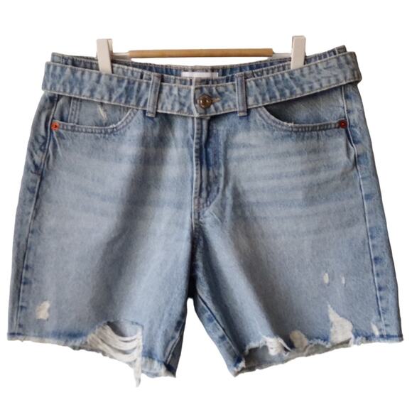 Zara 10 High Rise Denim Shorts with Belt Belted Light Wash Mom Jean Cuttoffs - Picture 1 of 11